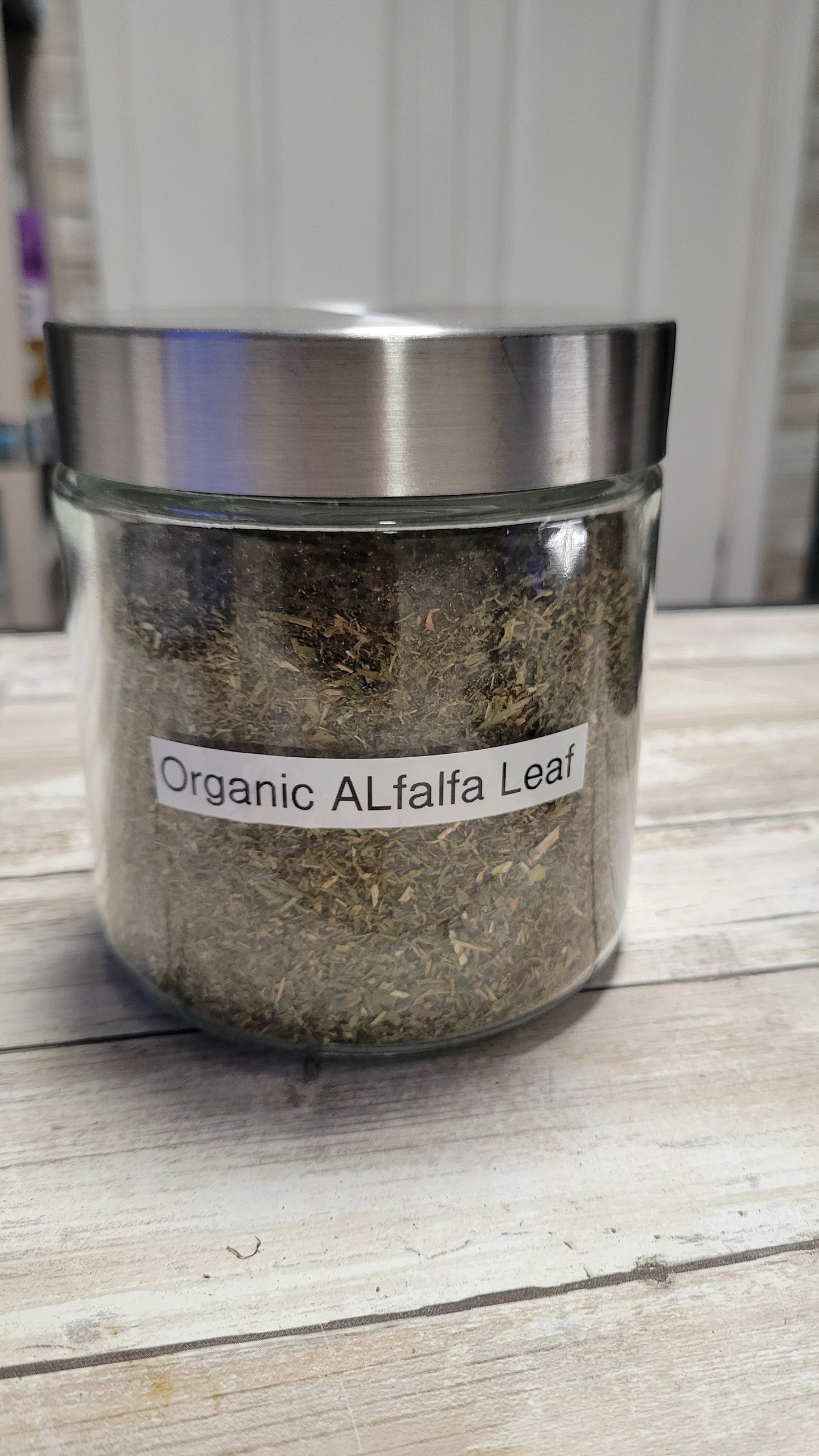 Organic Alfalfa leaf 🍃